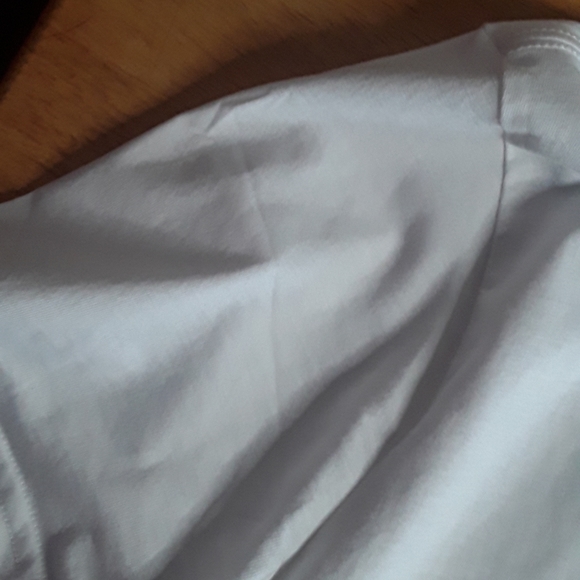 Brand new with tags trendy H&M city t shirt - Picture 17 of 17